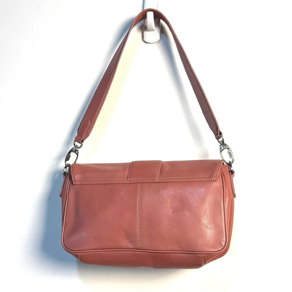 Jones New York Dusty Rose Pink Leather Shoulder Bag Buckle Baguette Purse - Picture 3 of 11